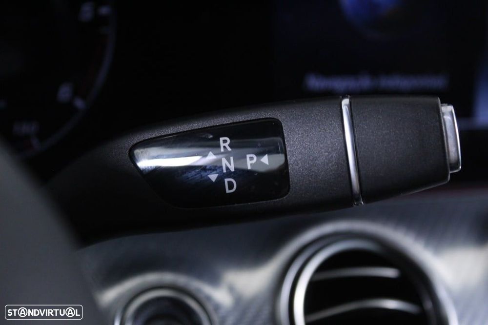 Mercedes-Benz E 300 de Avantgarde - 27