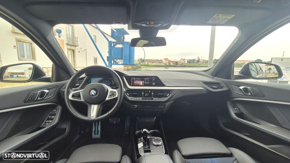 BMW 116 d Pack Desportivo M Auto - 12