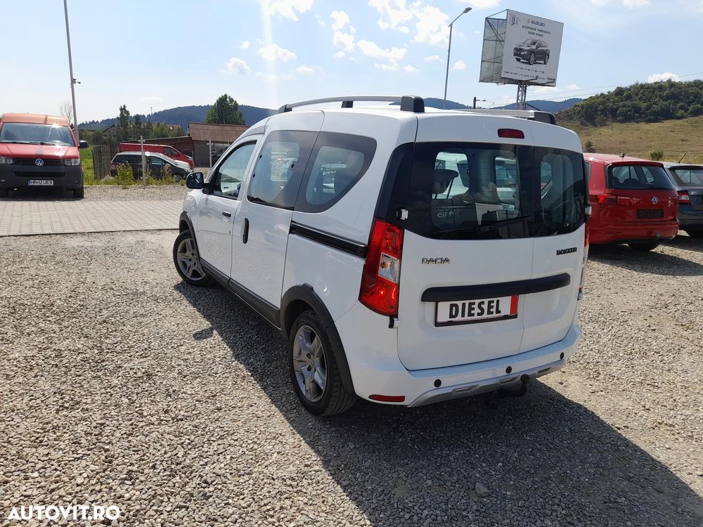 Dacia Dokker Blue dCi 95 Stepway Celebration - 3