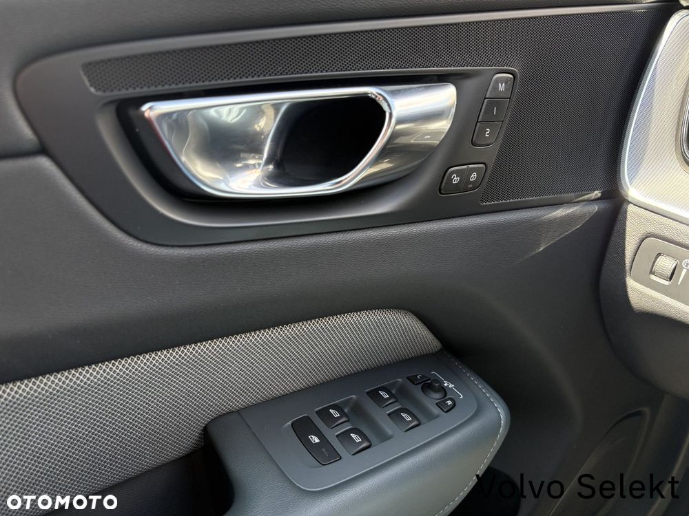 Volvo XC 60 - 12