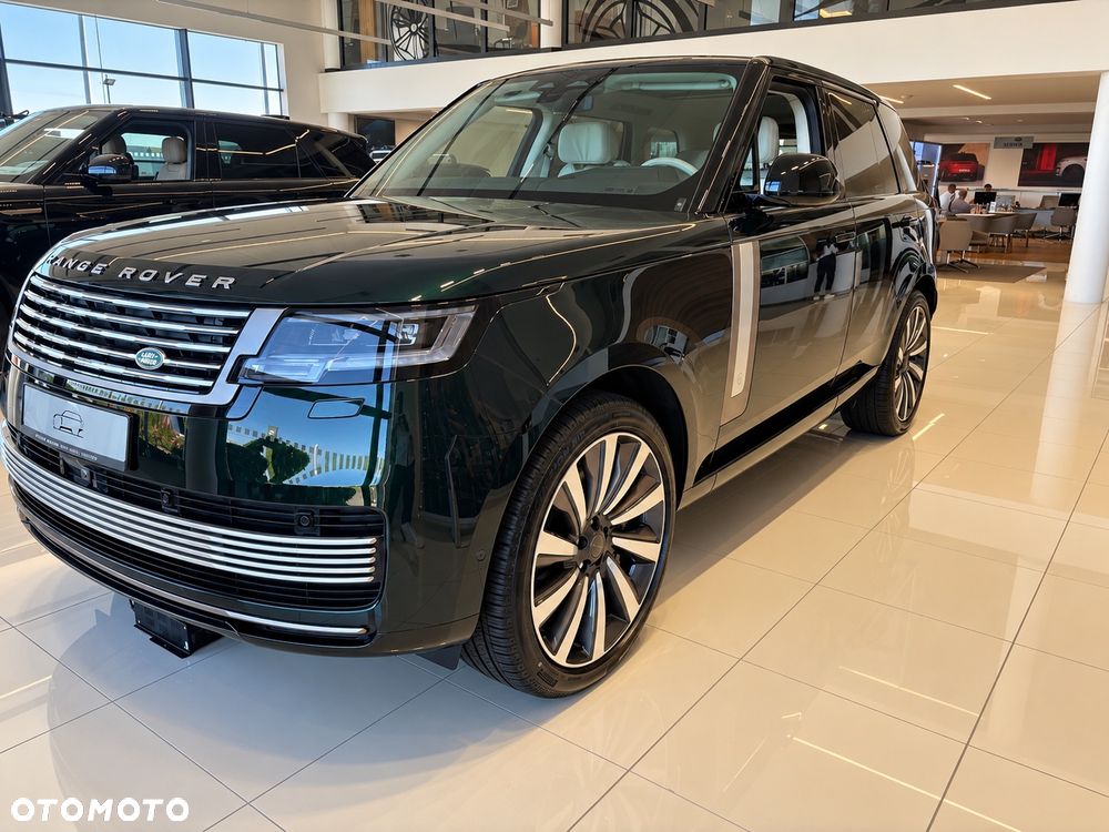 Land Rover Range Rover 4.4 V8 P615 mHEV SV - 2