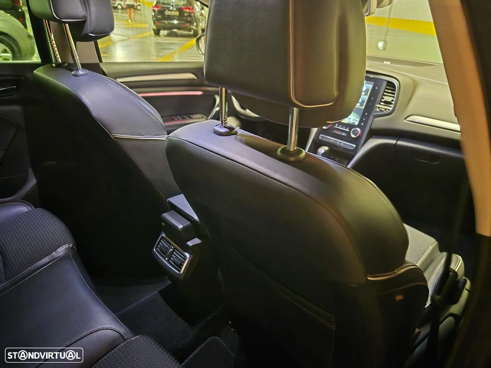 Renault Mégane Sport Tourer ENERGY dCi 110 EDC BOSE EDITION - 39
