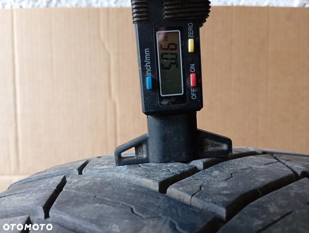 Opona Zimowa Michelin Agilis CrossClimate 215/65R16C 109/107 T 5MM - 7