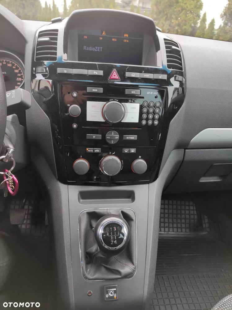 Opel Zafira 1.8 Innovation - 23