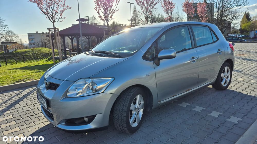 Toyota Auris 1.6 VVT-i Team - 7