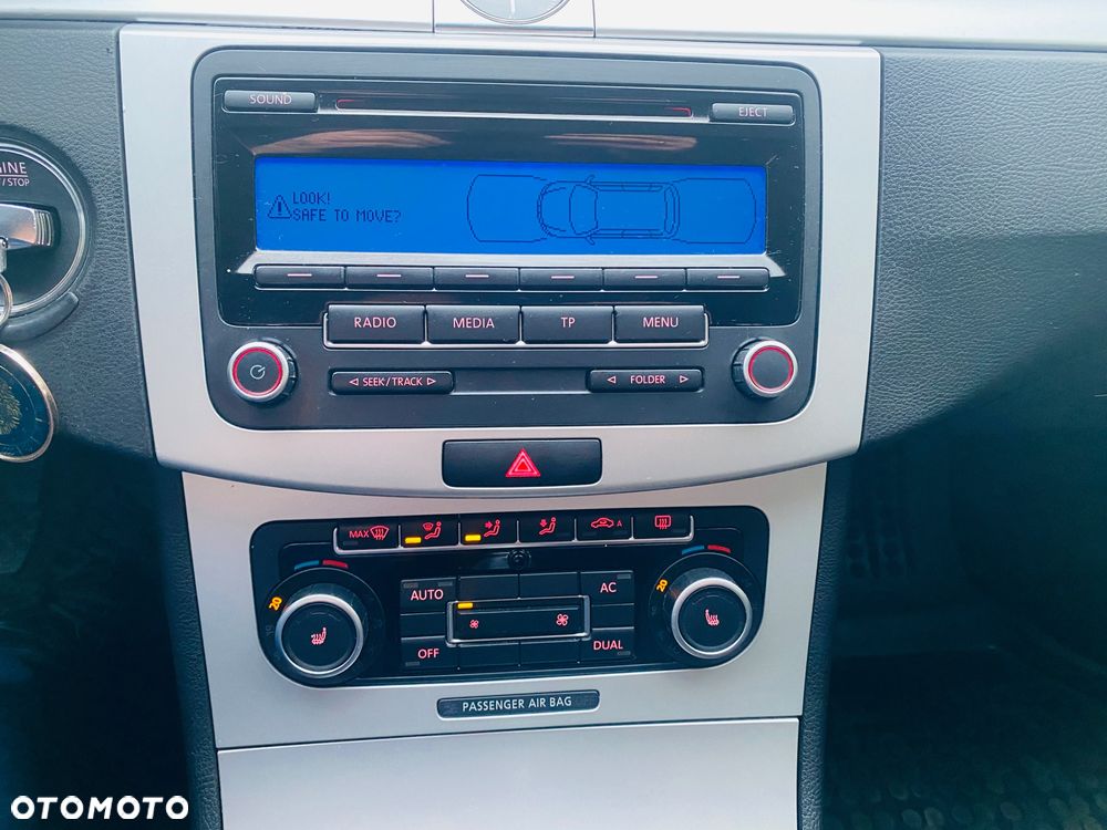 Volkswagen Passat 1.4 TSI BMT Comfortline - 22