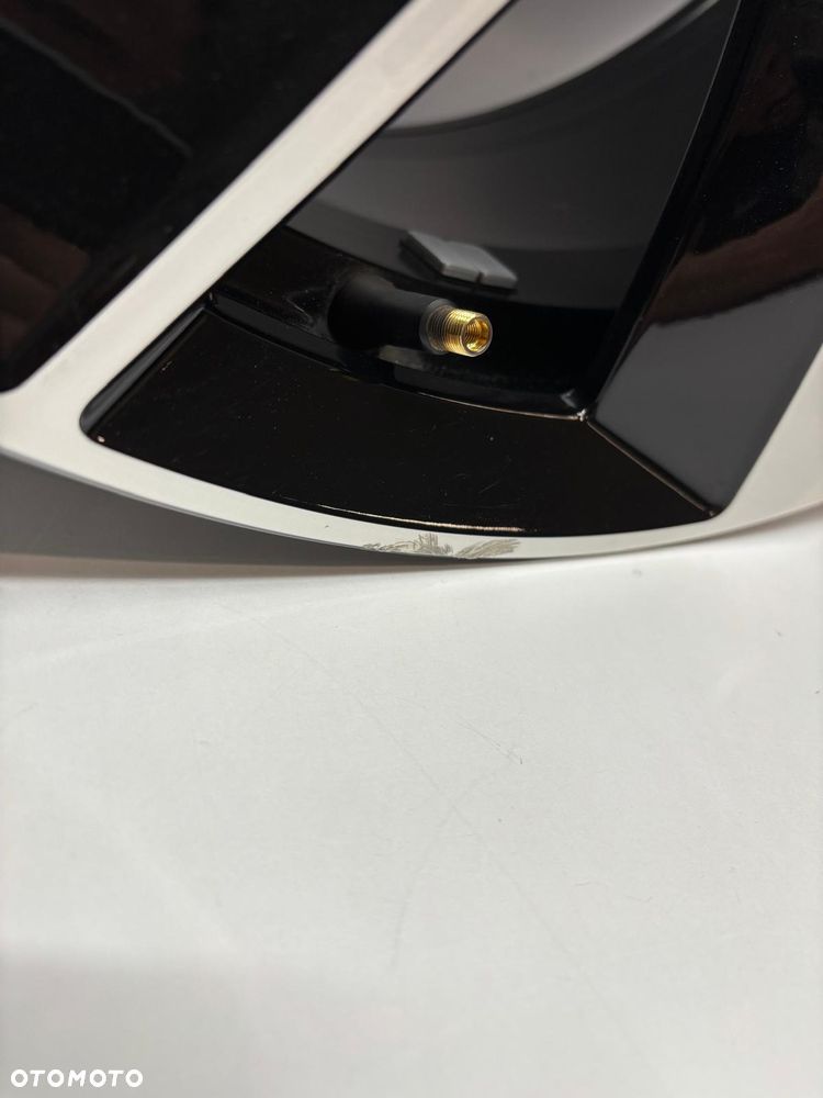 Volvo XC90 II Felga aluminiowa 8,5J 21" 5x108 ET 38,5 31445016 - 5