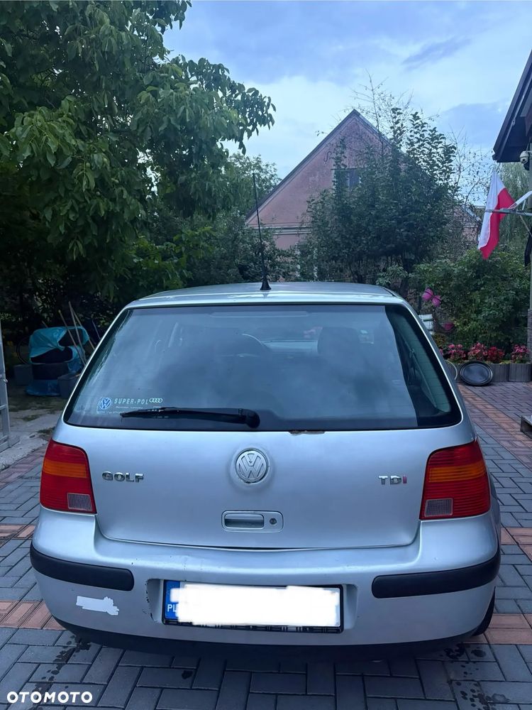 Volkswagen Golf 1.9 TDI Basis - 4