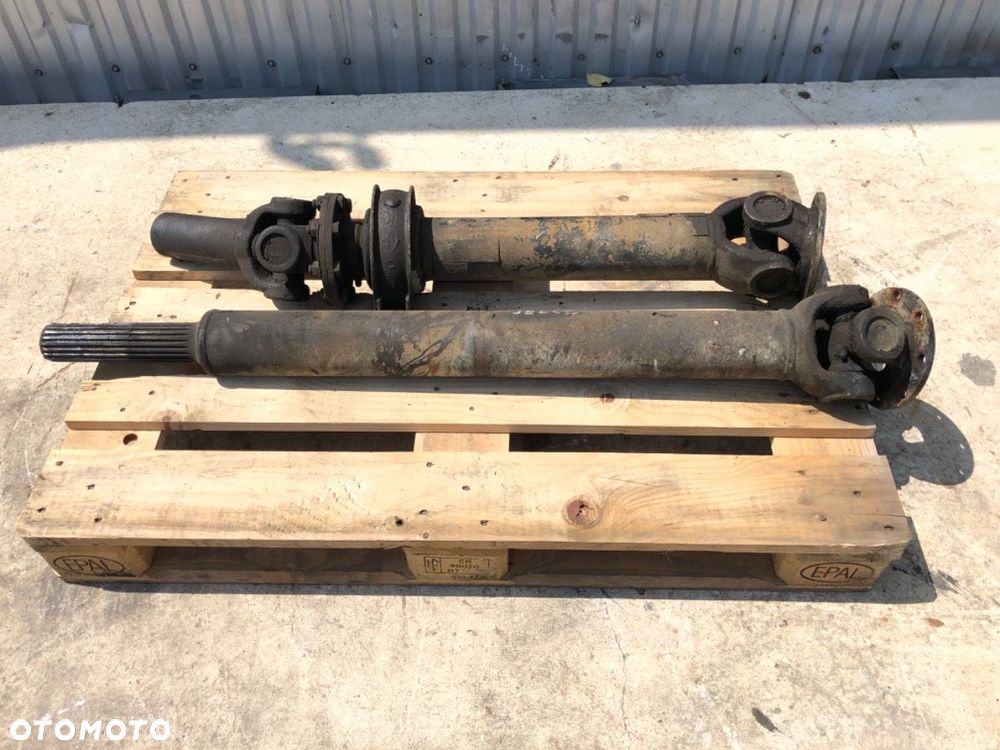 WAŁ NAPĘDOWY TYŁ  JELCZ 316 - 1