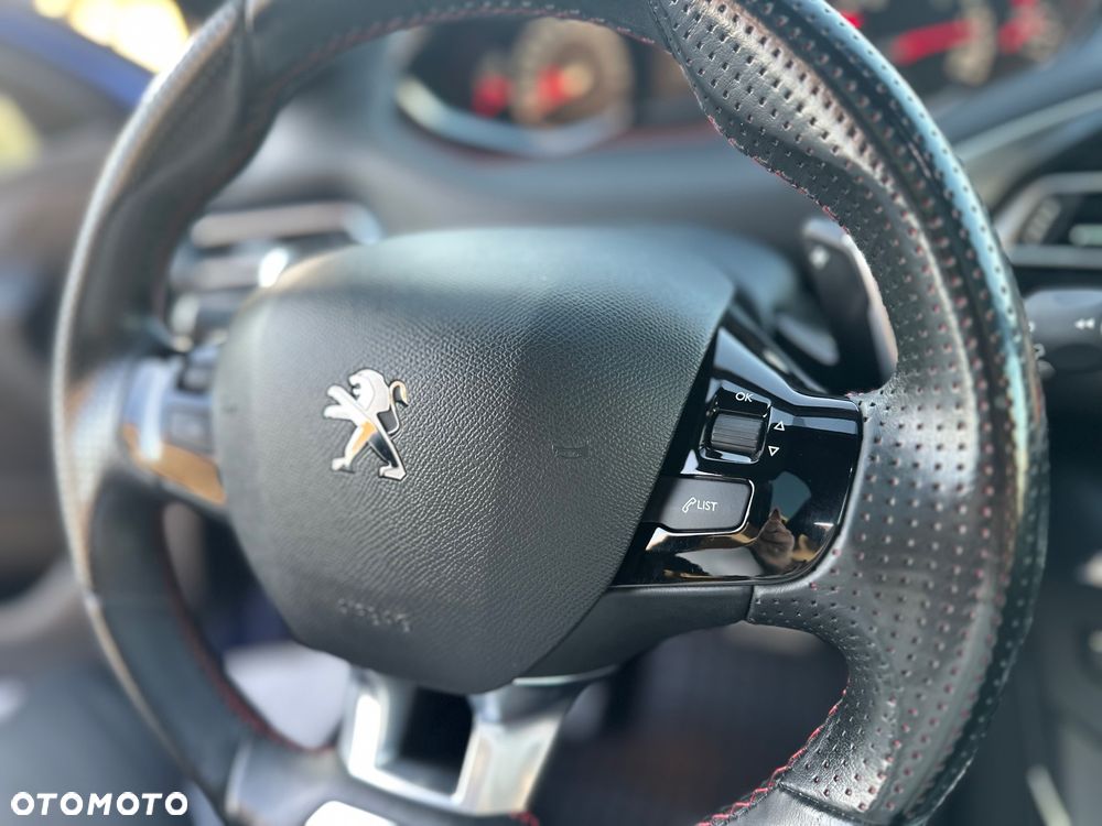 Peugeot 308 BlueHDi 180 EAT6 GT - 29