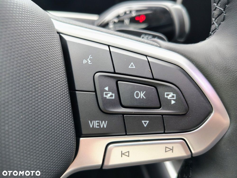 Volkswagen Passat - 15