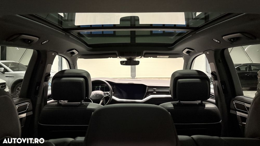 Volkswagen Touareg - 22