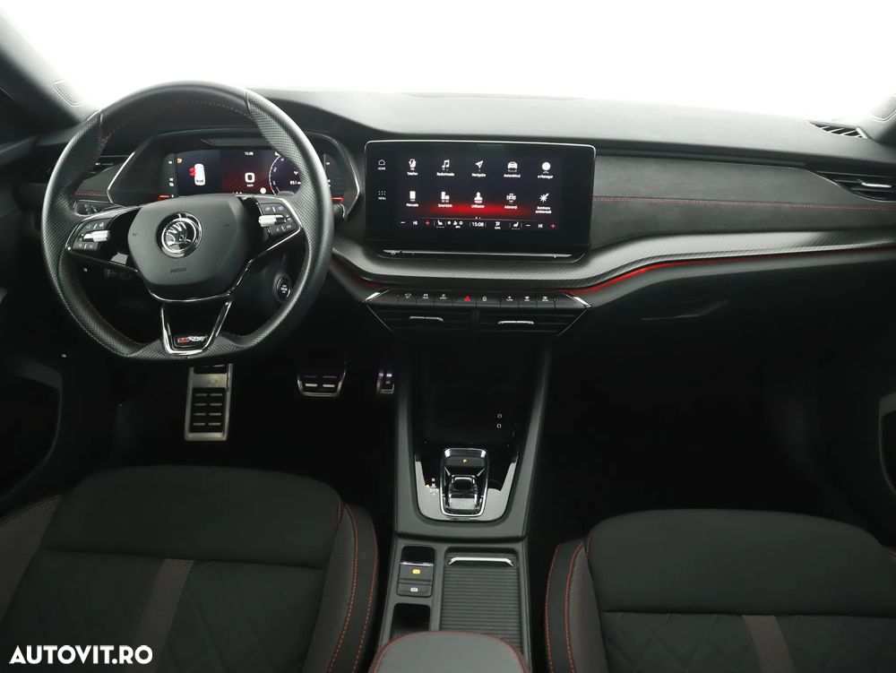 Skoda Octavia Combi 1.4 TSI iV DSG RS - 12