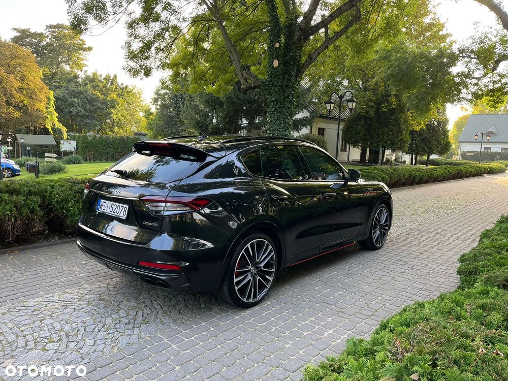 Maserati Levante Trofeo - 11