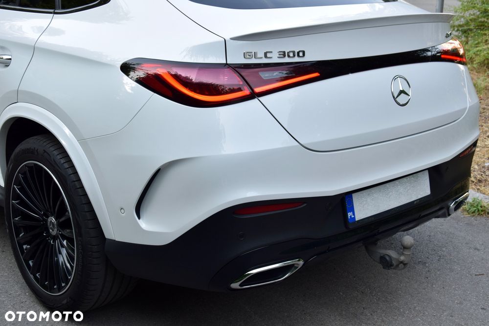 Mercedes-Benz GLC 300 mHEV 4-Matic AMG Line - 15