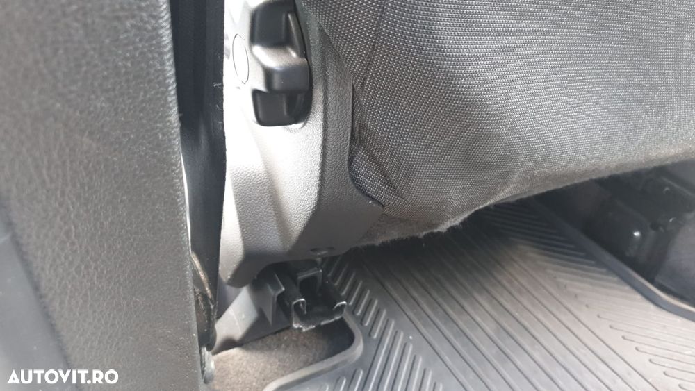 Ford Tourneo Connect - 35