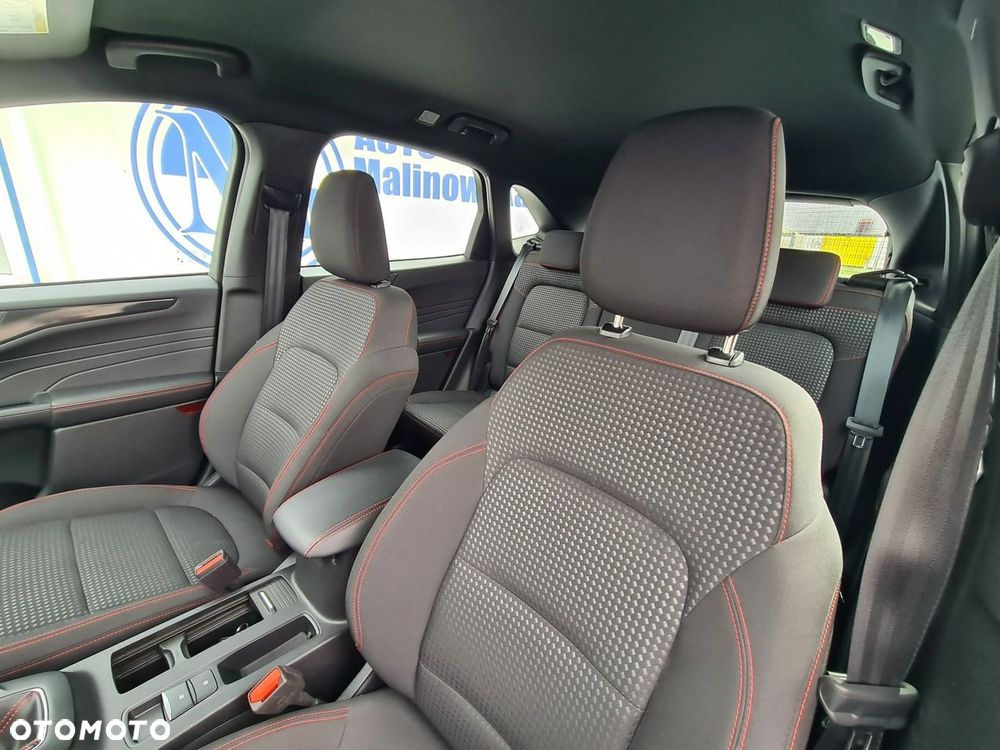 Ford Kuga 1.5 EcoBoost ST-LINE - 31
