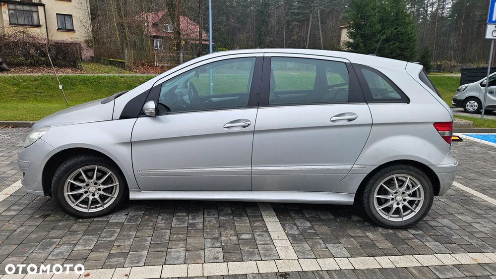 Mercedes-Benz Klasa B 200 - 8