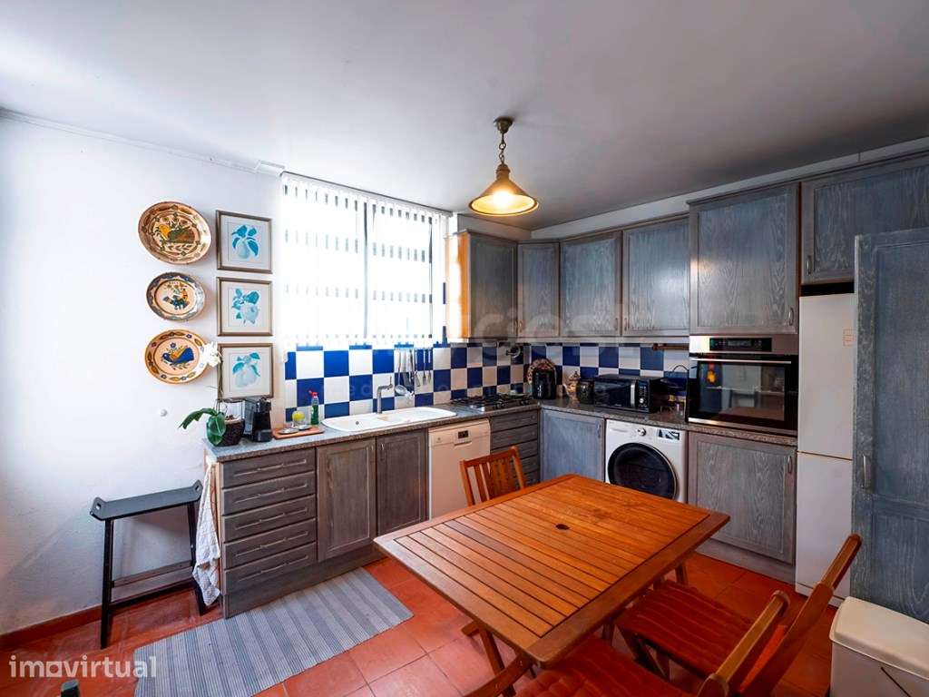Propriedade com 3 Moradias Independentes, Piscina e Garagem Loures ... - Grande imagem: 4/32