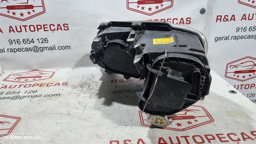 Óticas Faróis Frente Frontal Direita VW Touran 2003 a 2015 0301205602 Original - 3