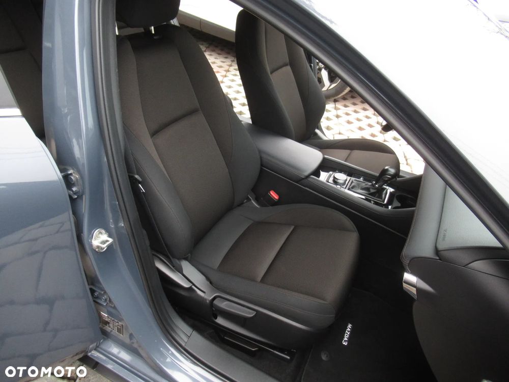 Mazda 3 2.0 mHEV Kanjo - 10
