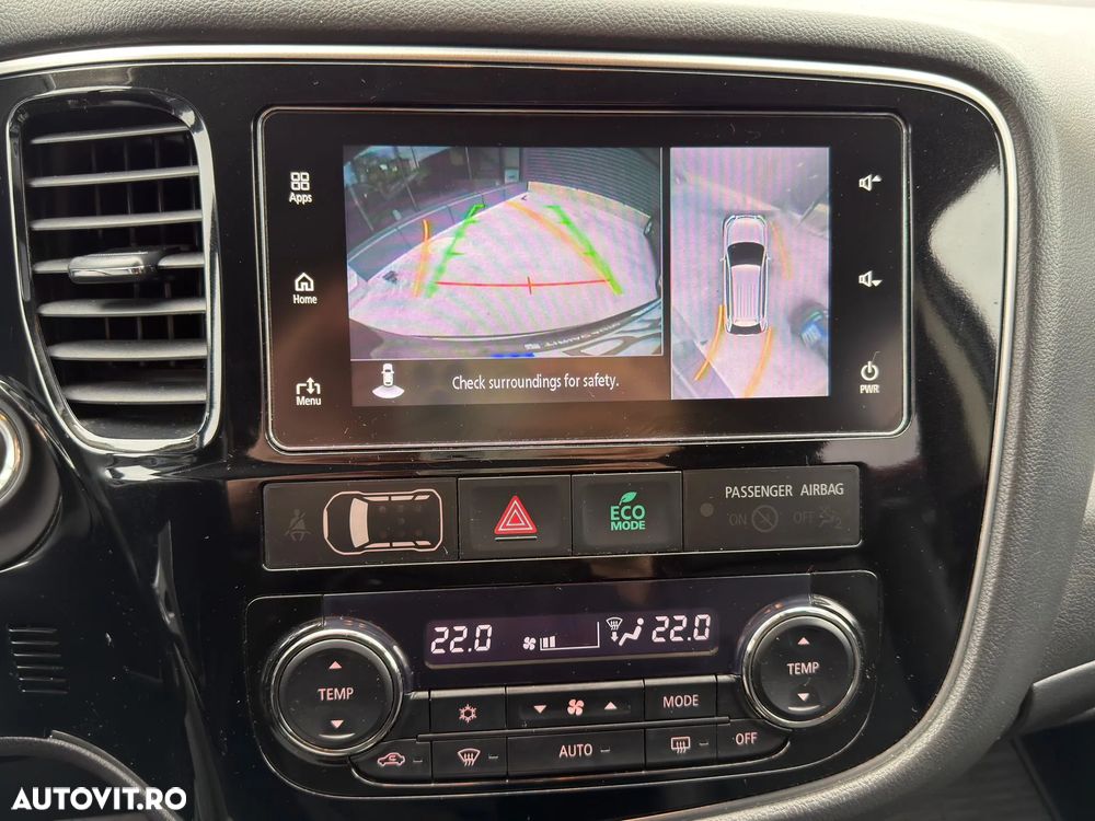 Mitsubishi Outlander - 26