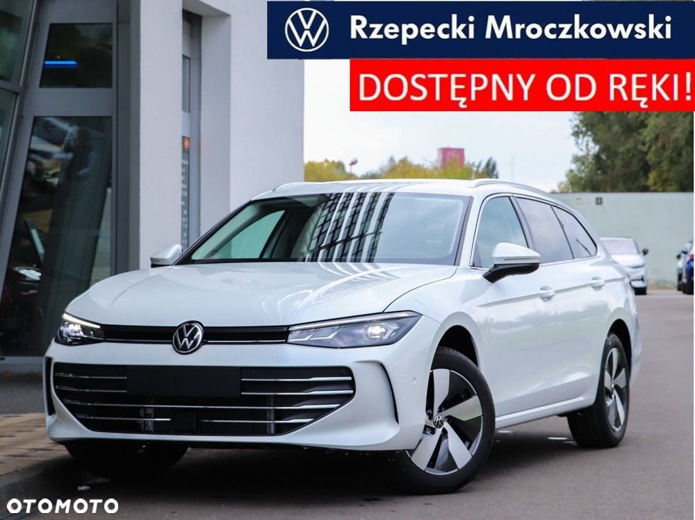 Volkswagen Passat - 1