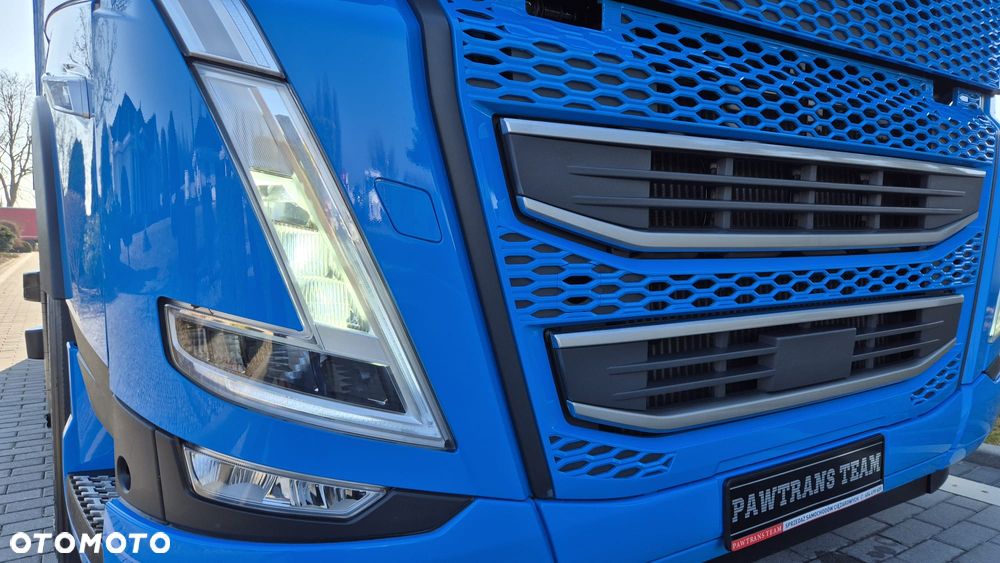 Volvo VOLVO///FH500///2024/// GLOBETROTTER///XXL///JEDYNE  180 TYS KM///FULL LED///VIRTUAL COCPIT///RADARY///KAMERY/// ALUFELGI///KLIMATYZACJA  POSTOJOWA///ZABUDOWY  MIĘDZYOSIOWE///SKÓRY/// STAN JAK NOWY - 12