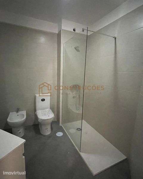 Arenda-se apartamento T3 em Laborim - Grande imagem: 5/11