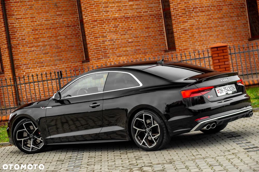 Audi S5 Coupé - 12