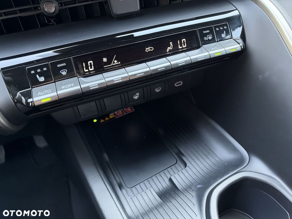 Toyota C-HR 1.8 Hybrid Executive - 25