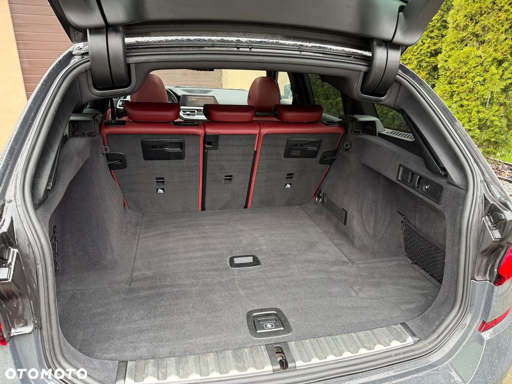 BMW Seria 3 320d M Sport - 29