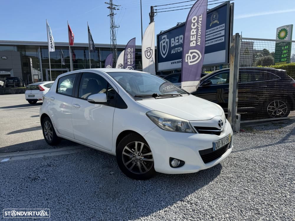 Toyota Yaris 1.4 D-4D Sport +P.Tec. +P.Lu.+TSS - 2