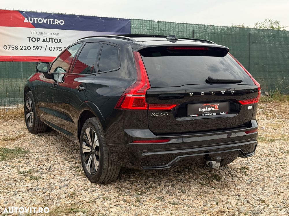 Volvo XC 60 T8 AWD Plus Dark - 11
