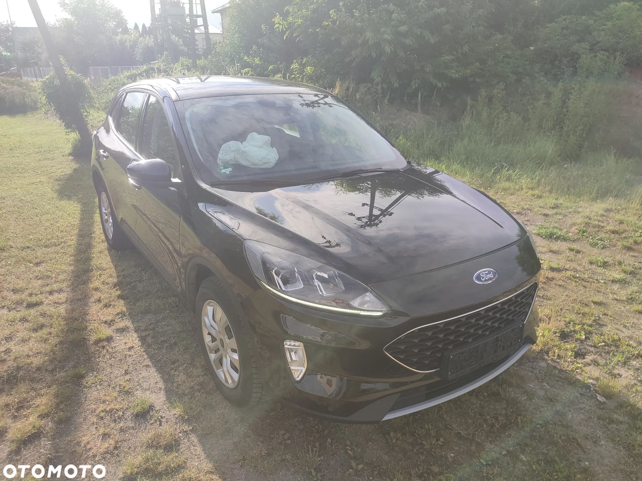 Ford Kuga - 1