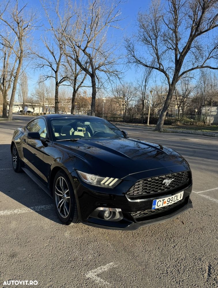 Ford Mustang - 3