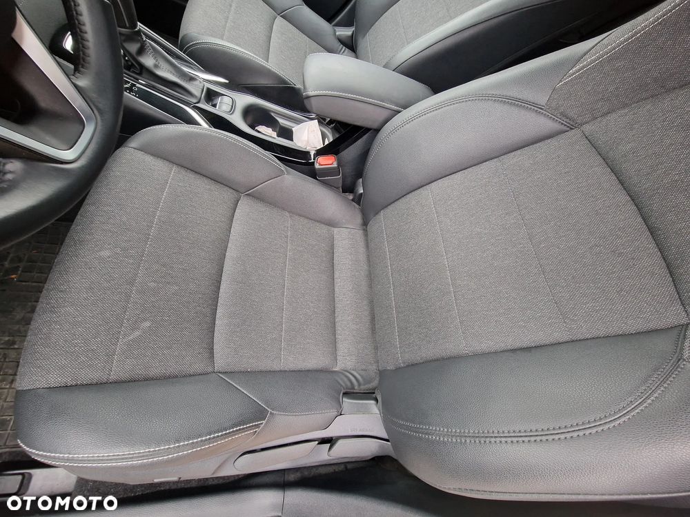 Toyota Corolla 2.0 Hybrid Style - 9
