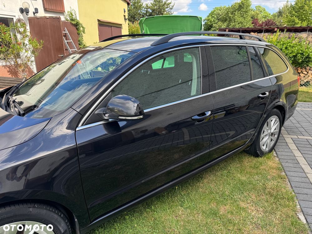 Skoda Superb 2.0 TDI DSG Ambition - 6