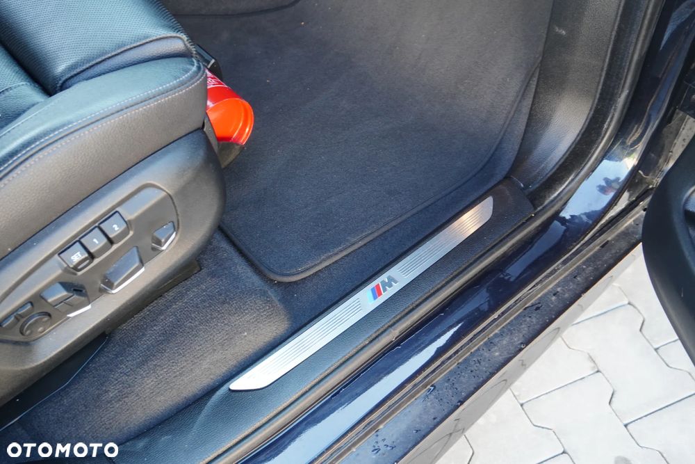 BMW X5 xDrive25d sport - 38