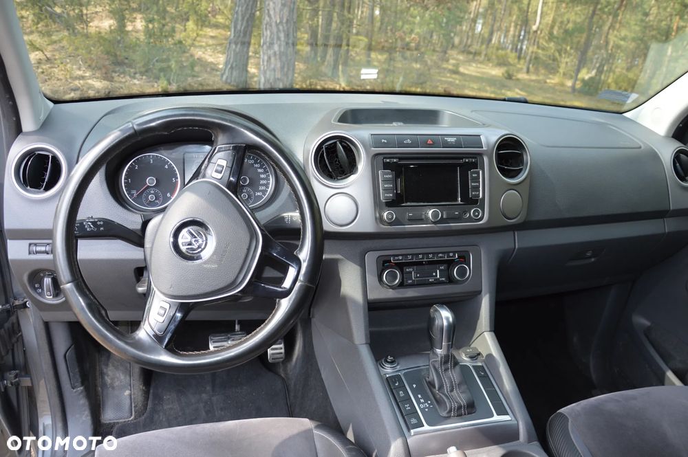 Volkswagen Amarok - 13