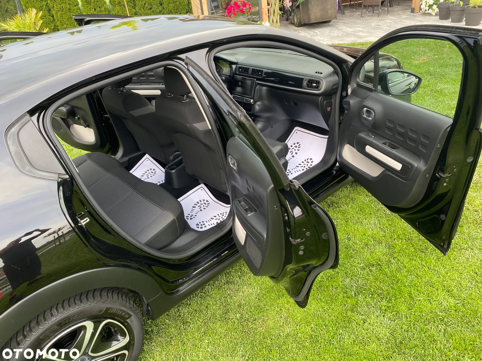 Citroën C3 1.2 PureTech GPF Shine - 23
