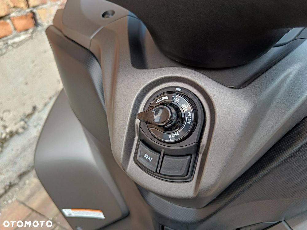 Yamaha Tricity - 22