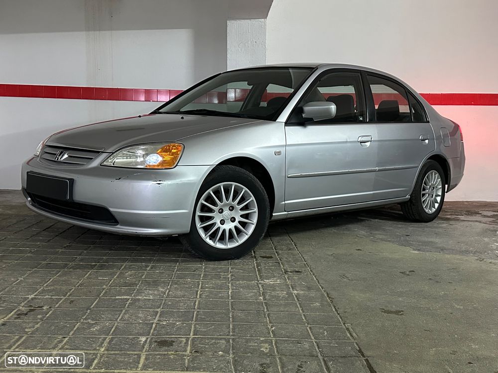 Honda Civic 1.6 LS - 18