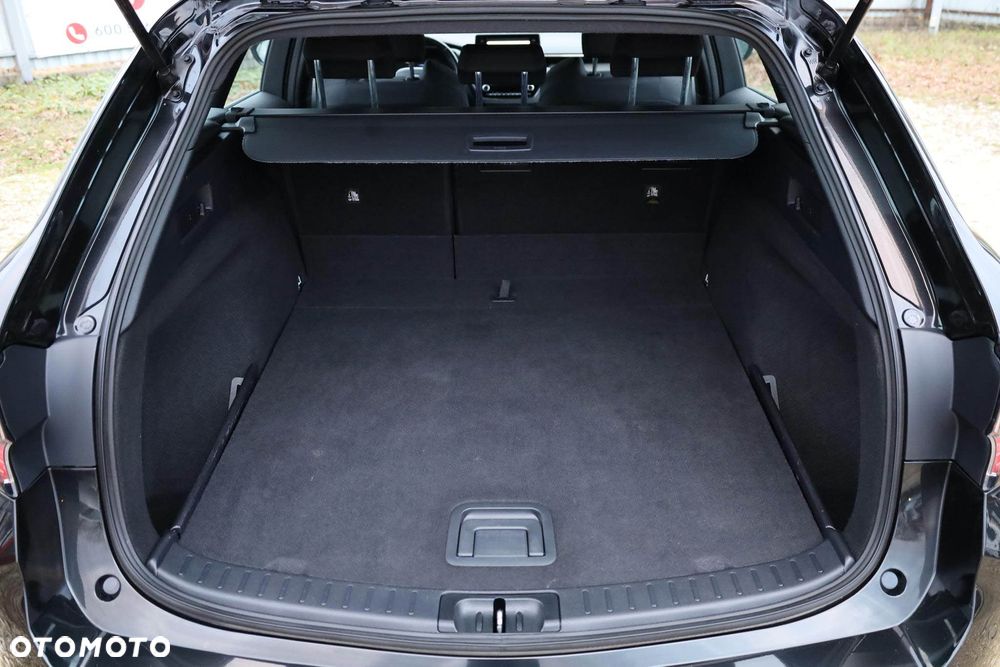 Toyota Corolla 1.8 Hybrid Comfort - 36