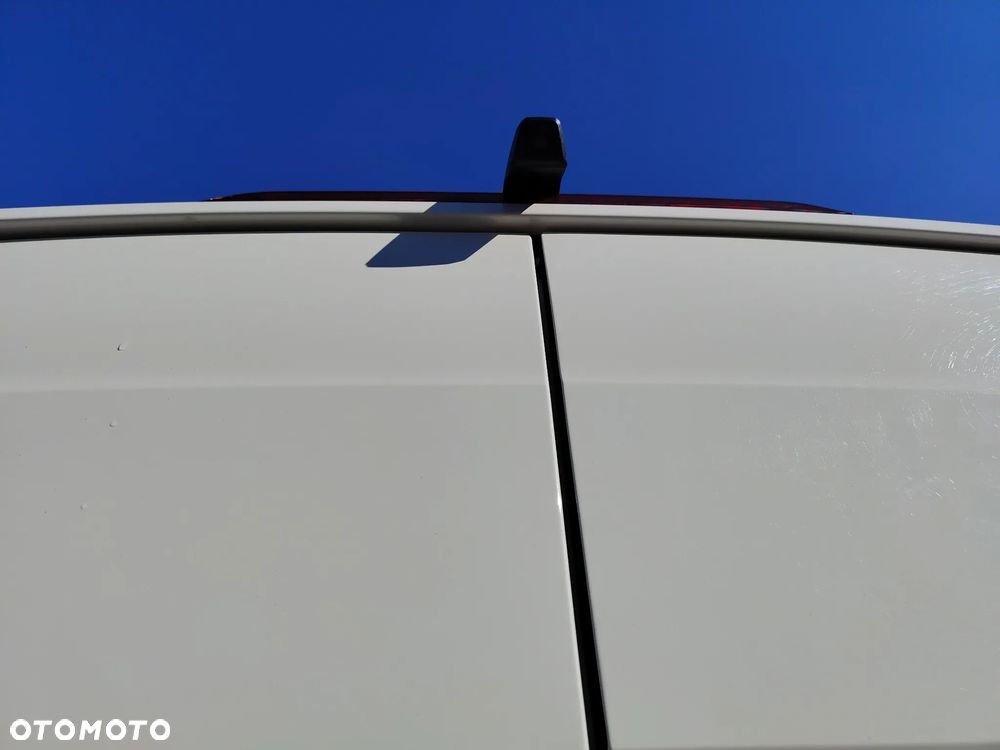 Volkswagen CRAFTER 2021 2,0 TDI 177KM AUTOMAT L2H2 DUBEL DRZWI EURO6 CENA BRUTTO VAT 23% KLIMA - 40