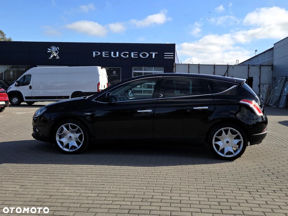 Lancia Delta 1.8 T-Jet Platino Sportronic - 8