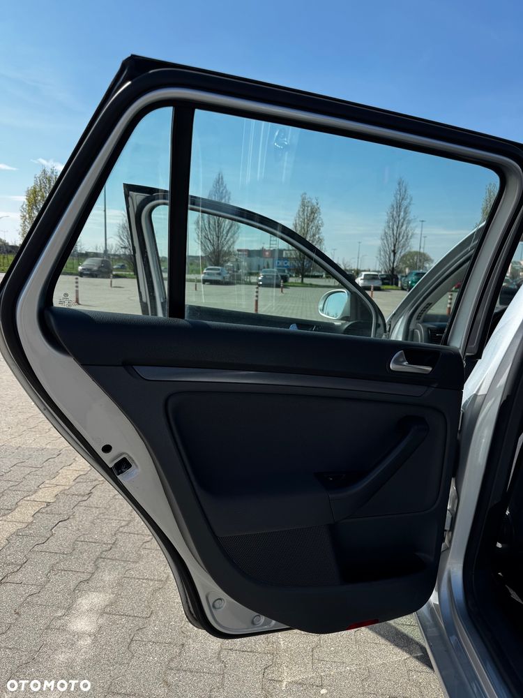 Volkswagen Golf 1.9 TDI Edition - 17