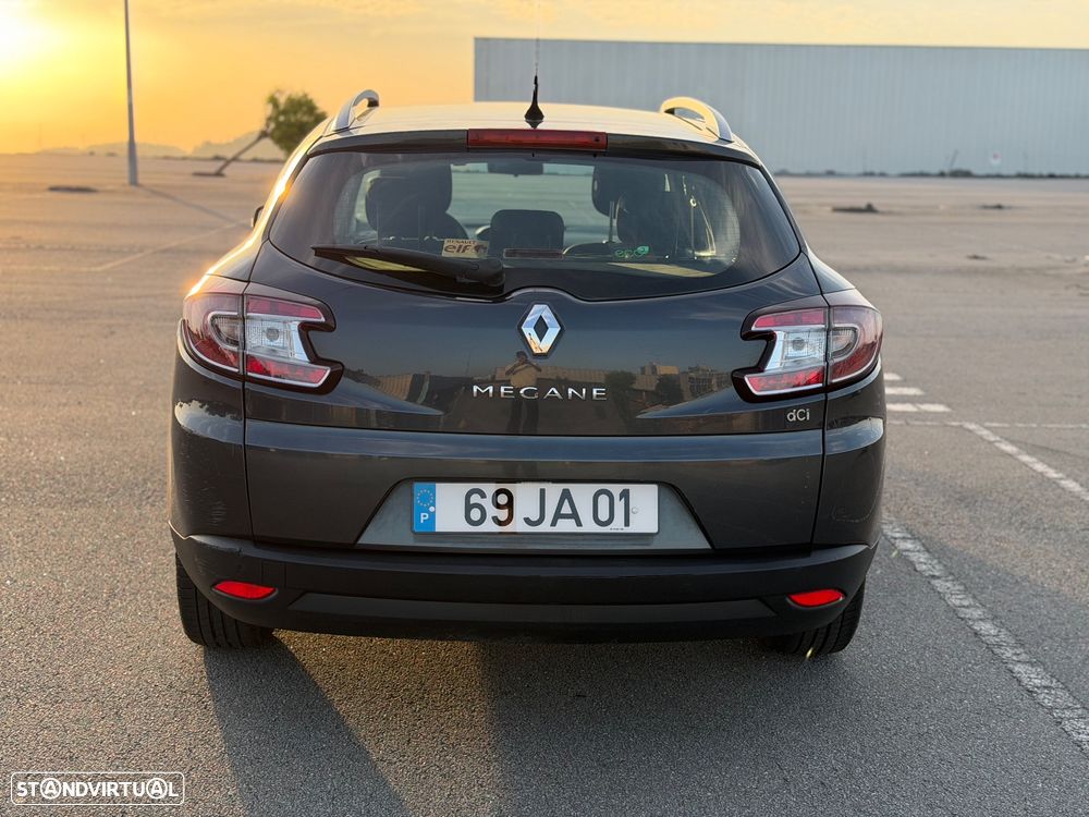 Renault Mégane Sport Tourer 1.5 dCi Confort CO2 Champion - 11