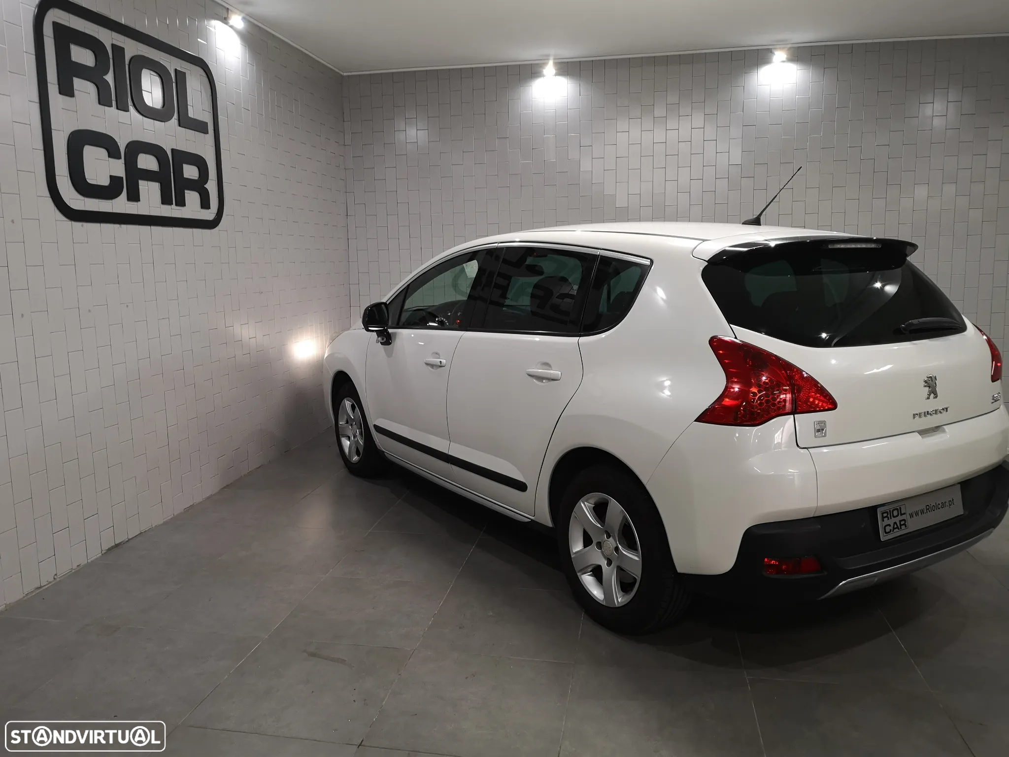 Peugeot 3008 2.0 HDi Hybrid4 88g - 12