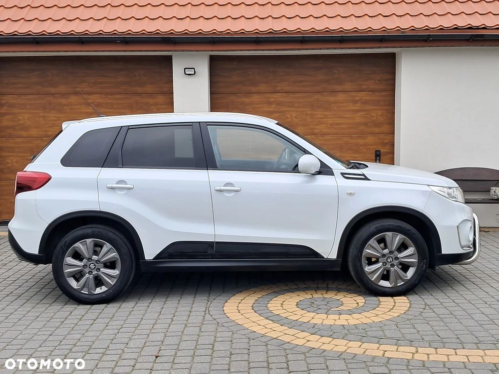 Suzuki Vitara - 10